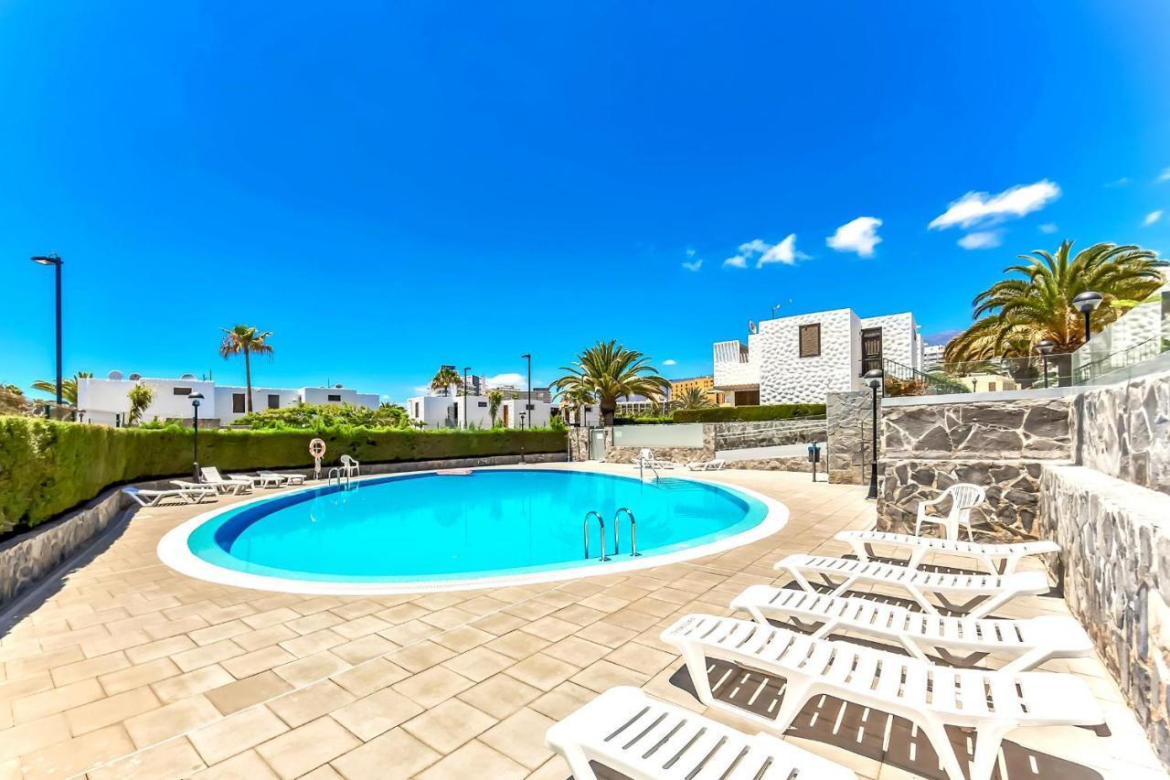 Apartment Near Playa De Las Americas With Wifi And Pool, Tenerife Sur ภายนอก รูปภาพ