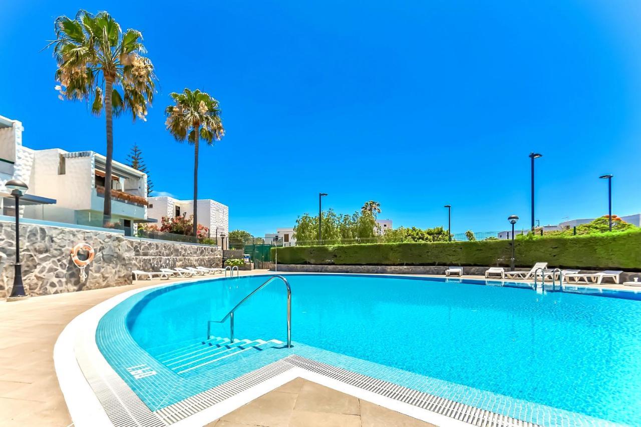 Apartment Near Playa De Las Americas With Wifi And Pool, Tenerife Sur ภายนอก รูปภาพ