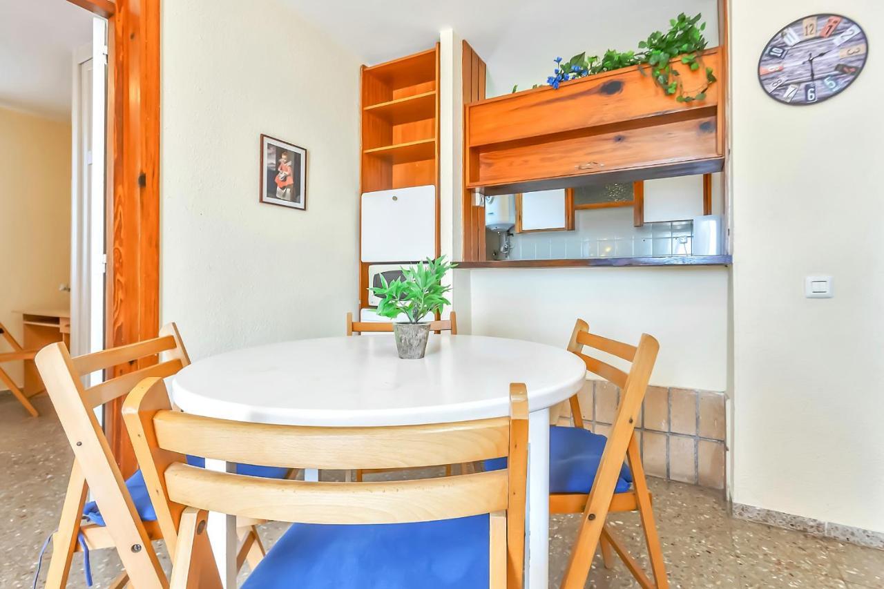 Apartment Near Playa De Las Americas With Wifi And Pool, Tenerife Sur ภายนอก รูปภาพ